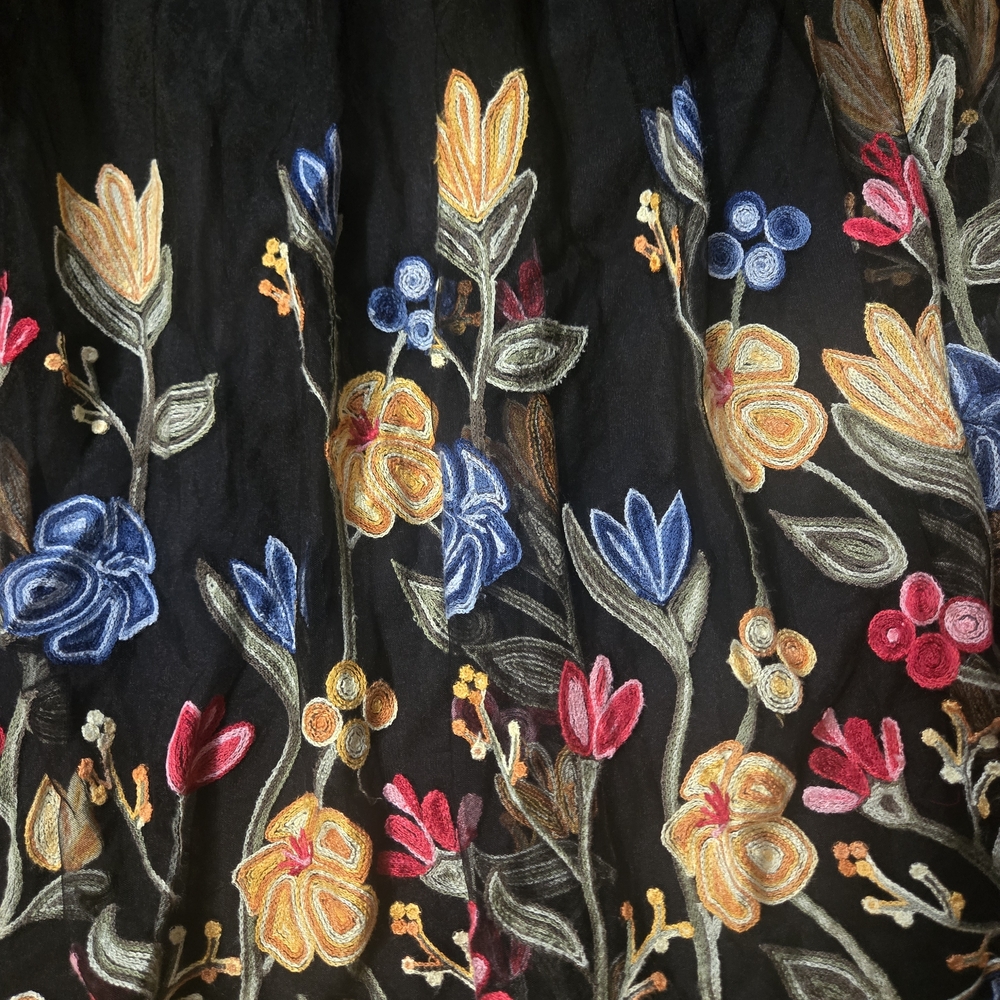 NWOT Black Floral Embroidered Tulle Skirt Sz XL - Picture 3 of 4